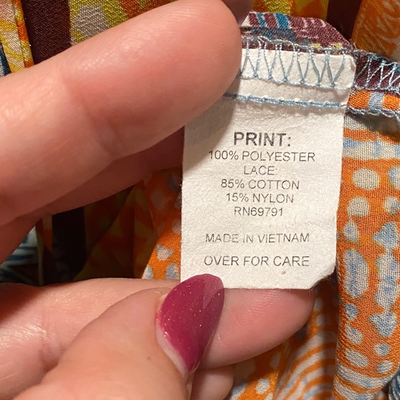 Colorful Women's Olive Hill Blouse size M Elevate your style with this colorful - Picture 7 of 9